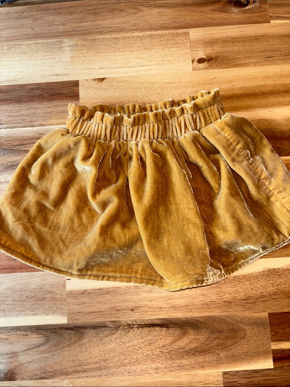 Gymboree baby Mustard Velvet Skirt 0-3 months